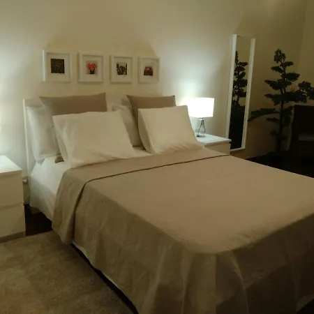 Abrant'inn - Alojamento Local Bed & Breakfast *